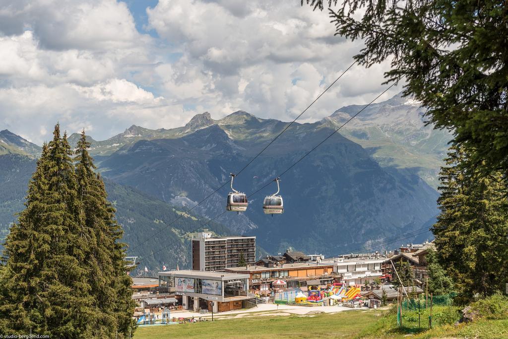 Résidence Pierre&Vacances Les Ecrins Courchevel Extérieur photo