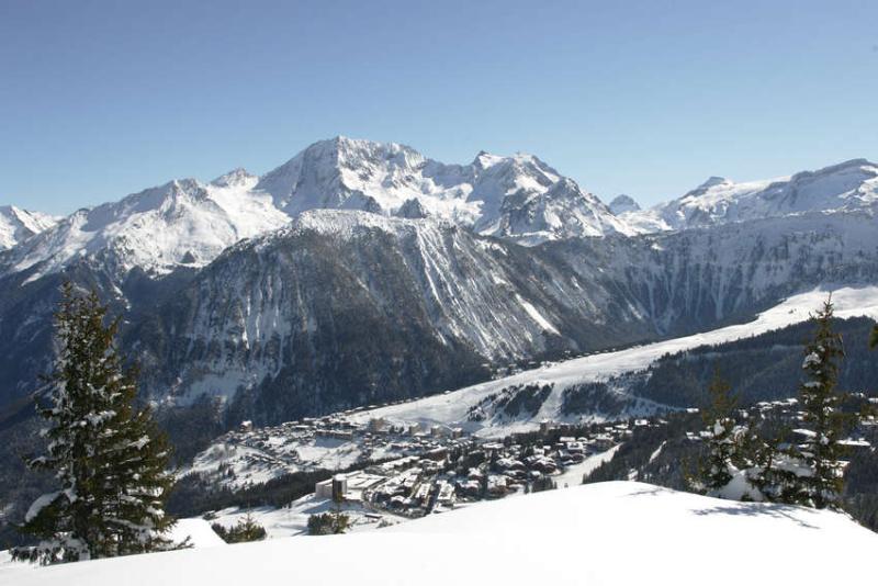 Résidence Pierre&Vacances Les Ecrins Courchevel Extérieur photo