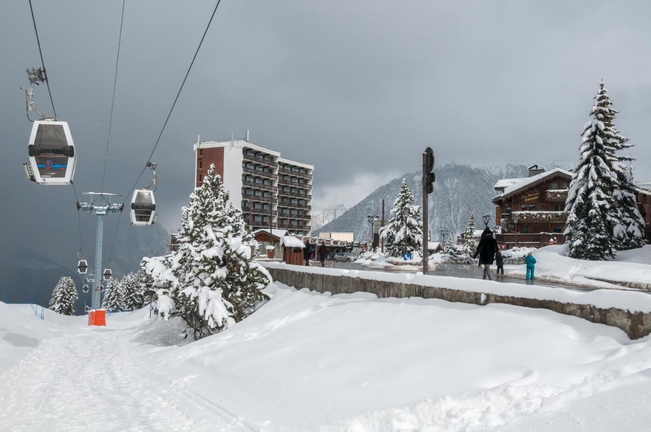 Résidence Pierre&Vacances Les Ecrins Courchevel Extérieur photo